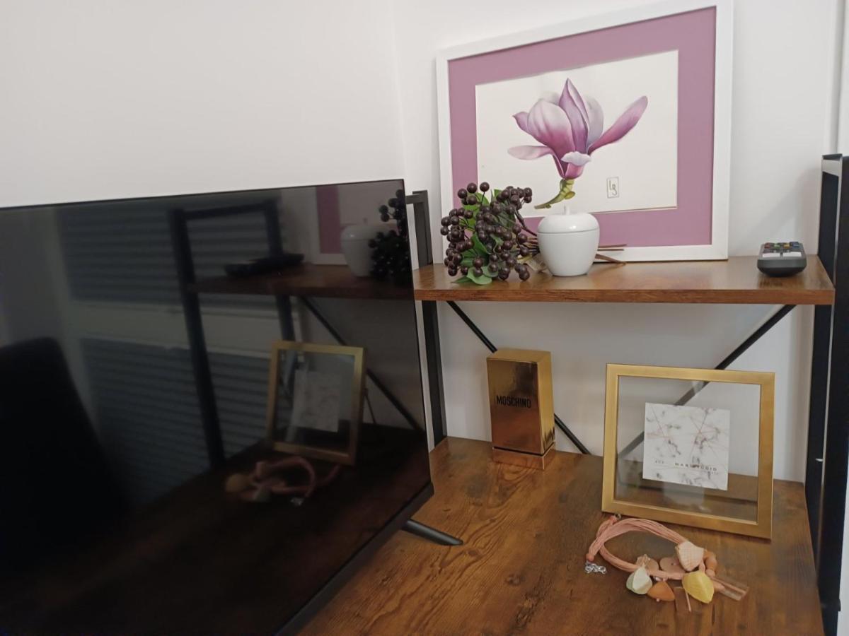 Apartamenty Wiktoryn 6A Βαρσοβία Εξωτερικό φωτογραφία